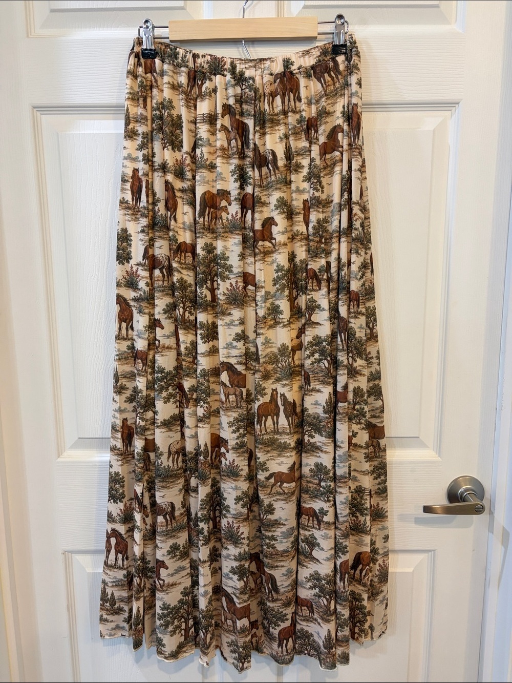 NWT Boho Cream Horse-Print Maxi Skirt - Women's Country Maxi - Picture 5 of 7